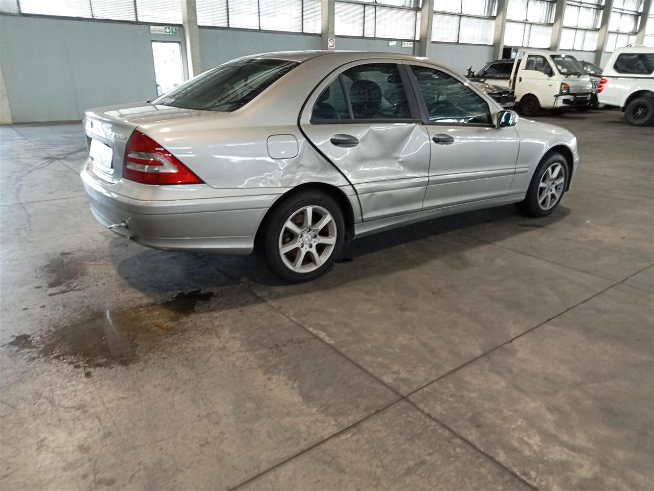 W203 Right Inner Rocker Panel Auction Nation - MERCEDES-BENZ W203