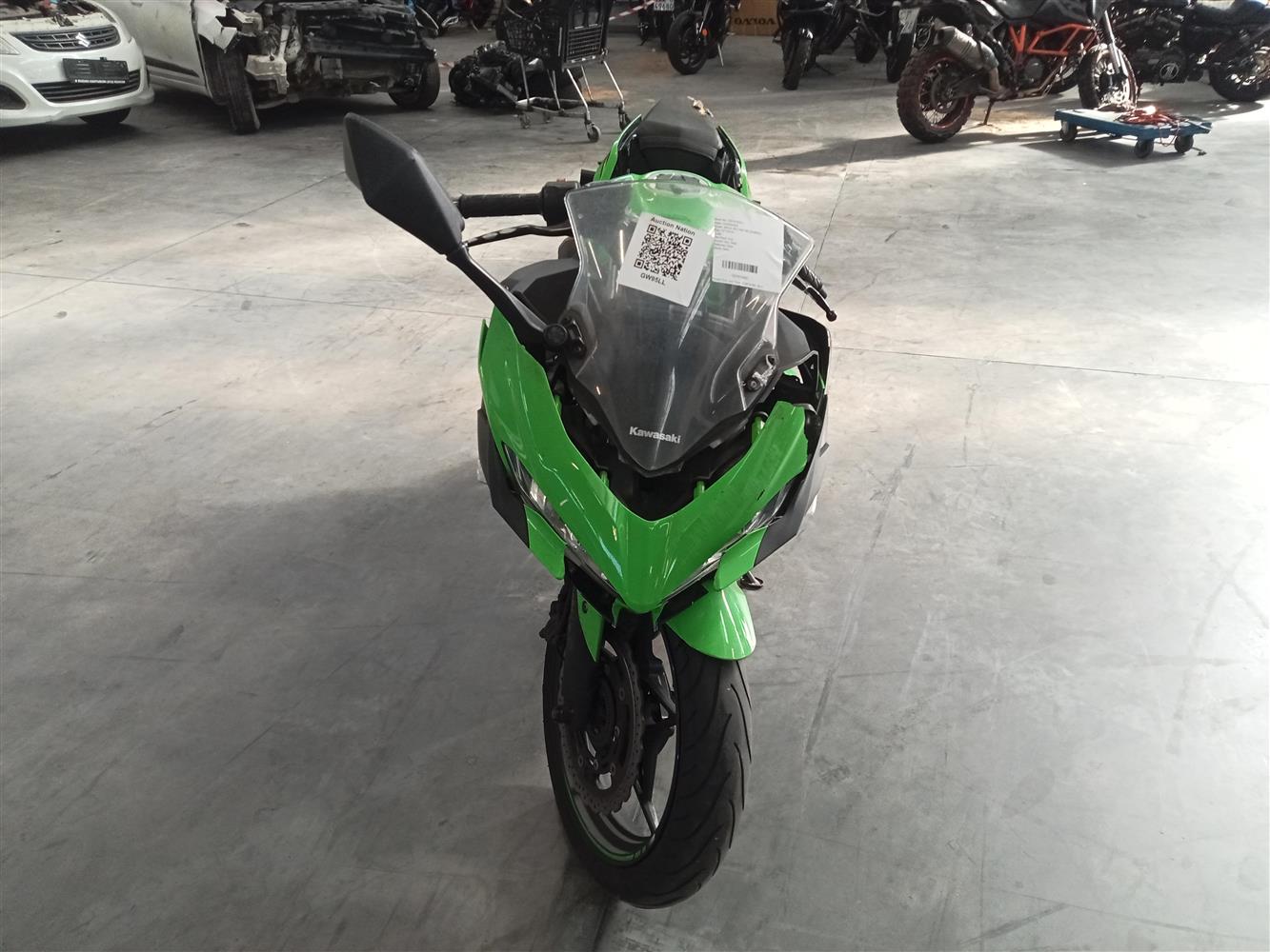 ナオ　バーゲンセール‼️ Auction Nation - KAWASAKI NINJA 400