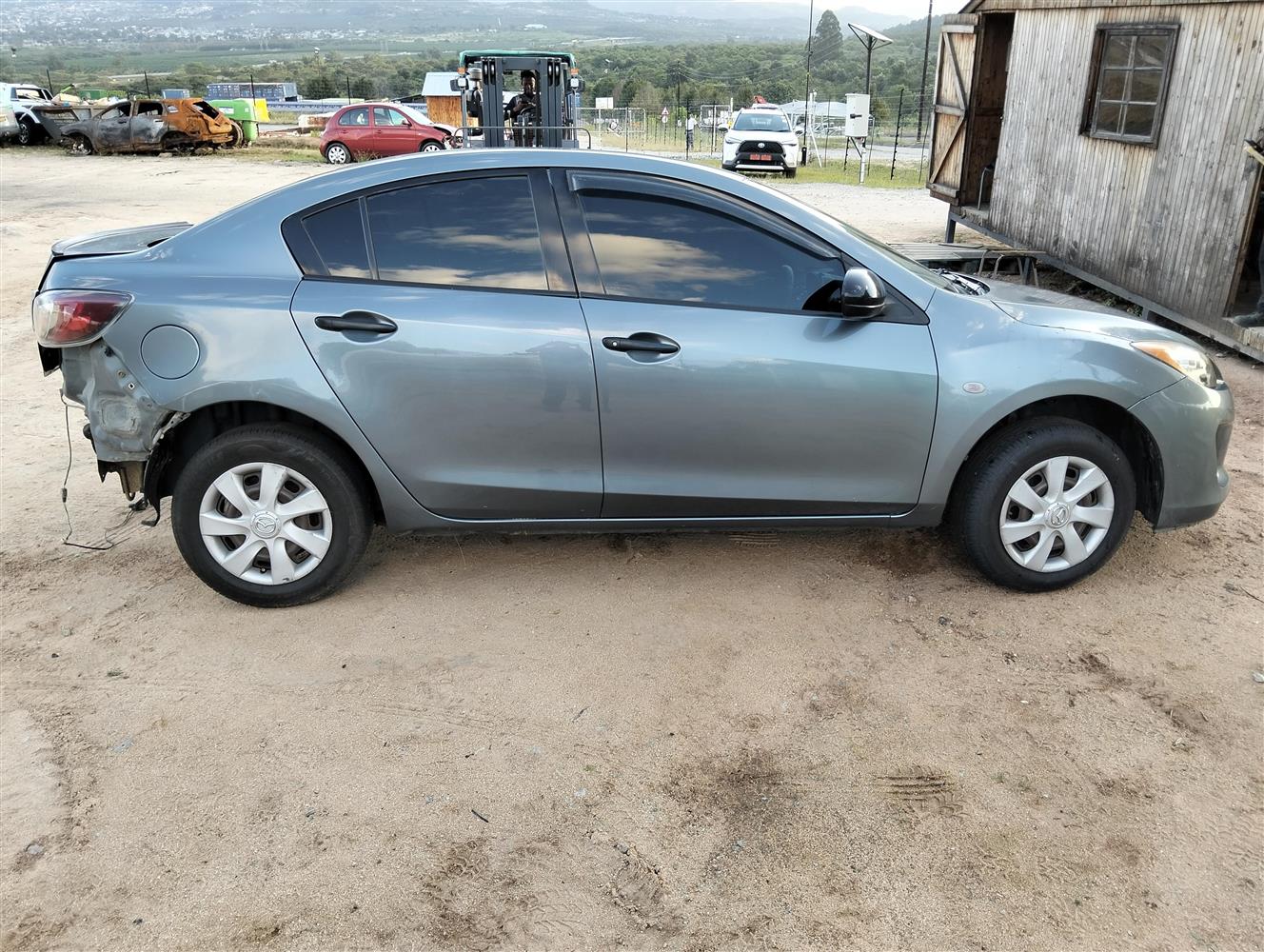 専用ページ Auction Nation - MAZDA MAZDA3 1.6 ORIGINAL