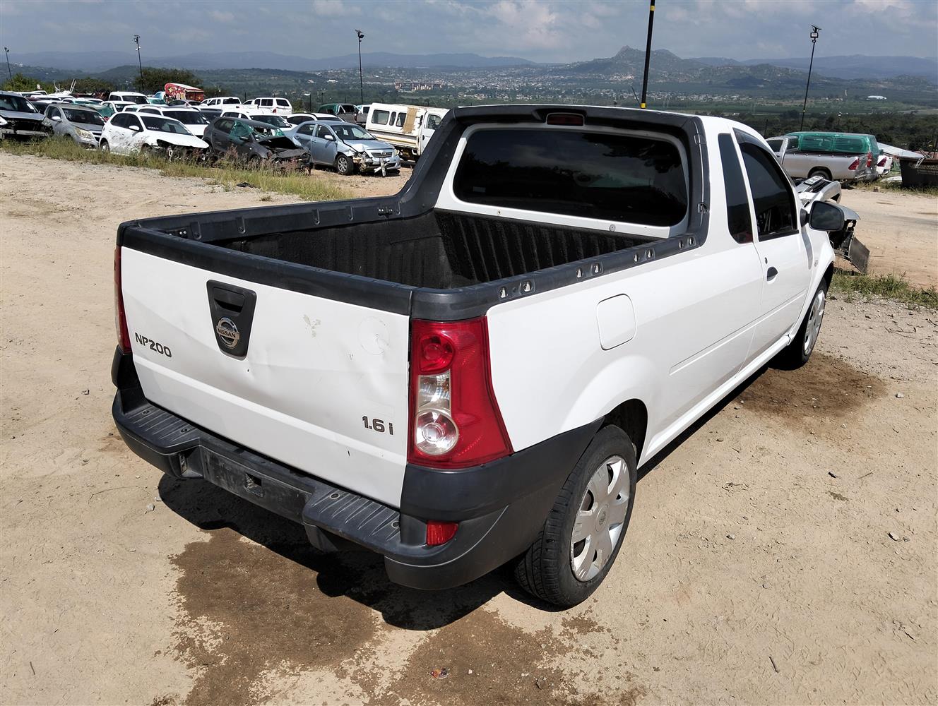 Np200 Rear Window Auction Nation - NISSAN NP200 1.6 A/C P/U S/C