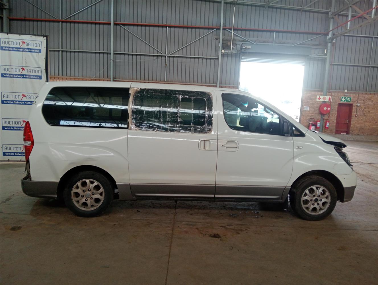 HYK様 Auction Nation - HYUNDAI H-1