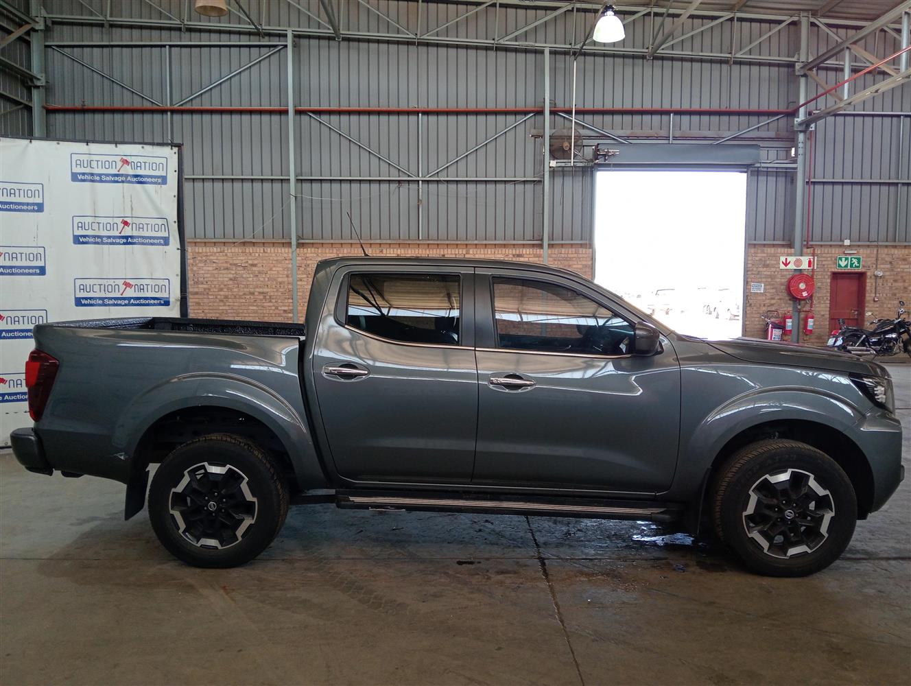 Navara Hamilton Auction Nation - NISSAN NAVARA