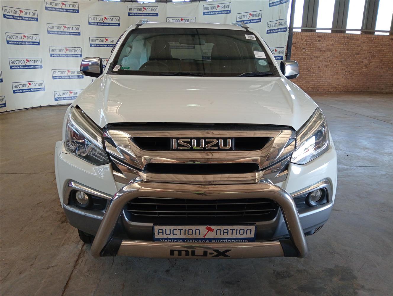 Auction Nation - ISUZU MU-X 3.0D A/T