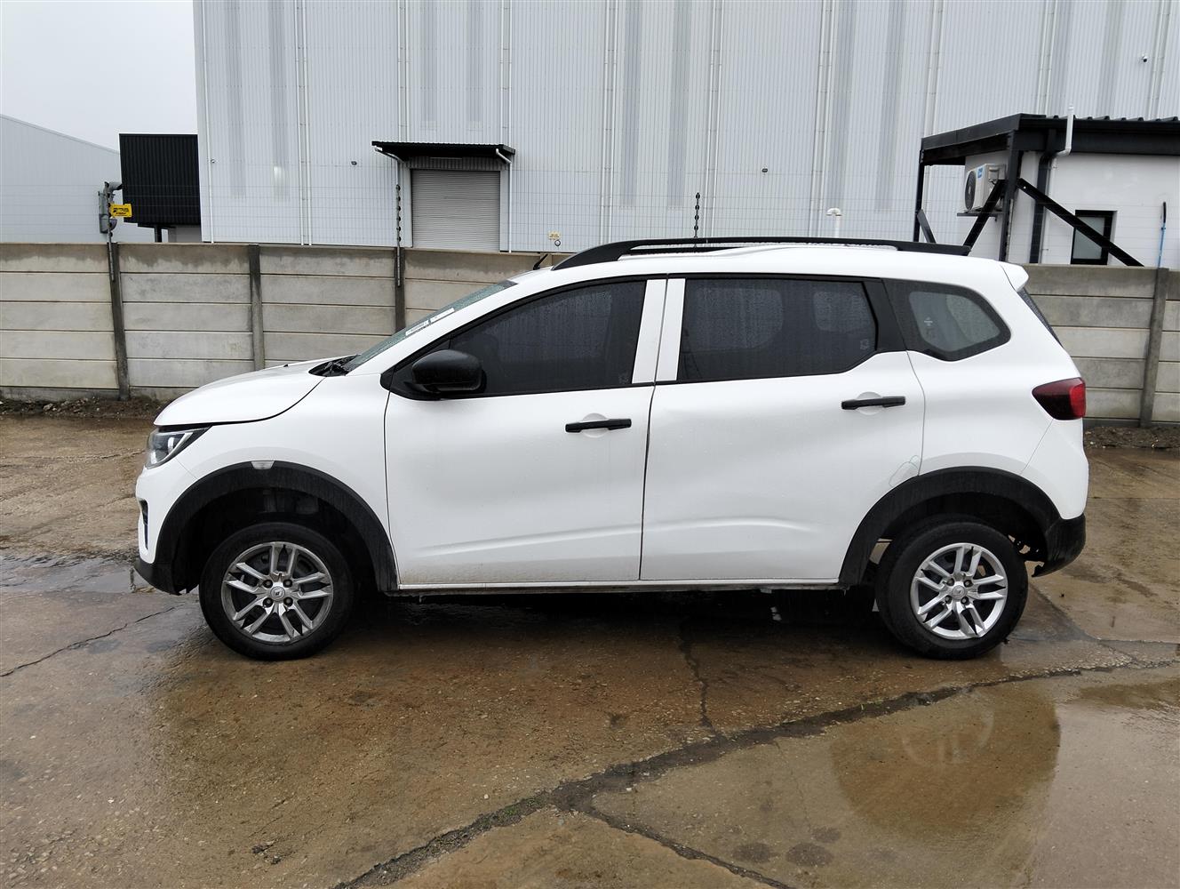Auction Nation - RENAULT TRIBER 1.0 EXPRESSION / LIFE