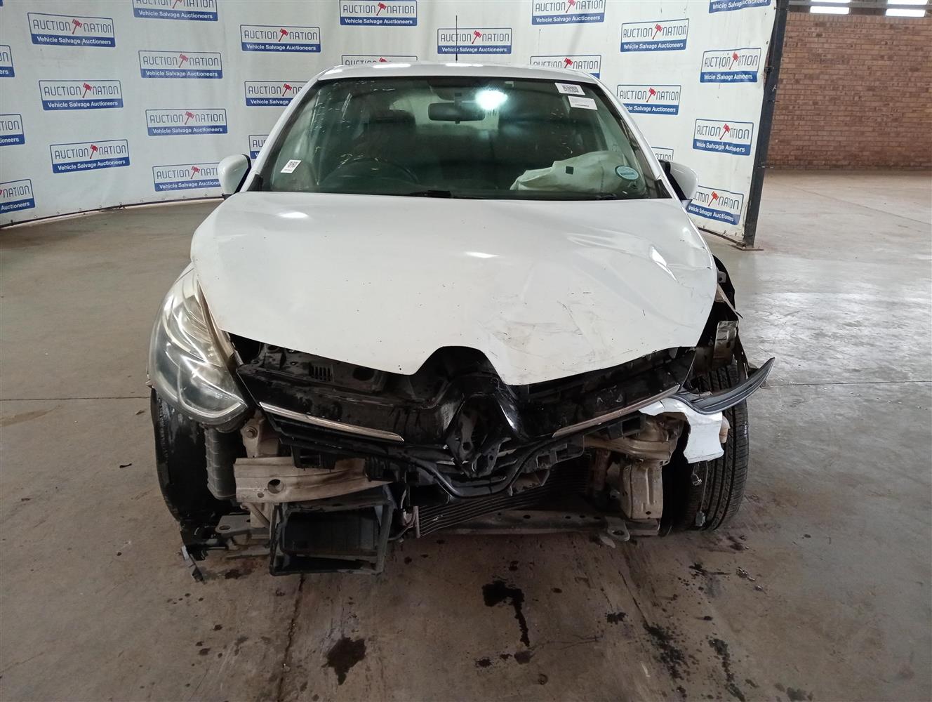 2018 RENAULT CLIO IV 900T AUTHENTIQUE 5DR (66KW)