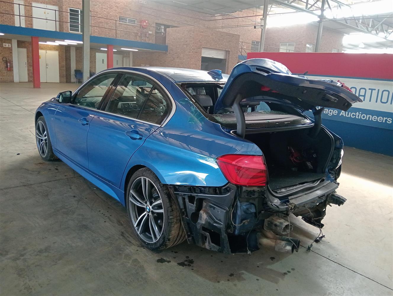 Auction Nation - BMW 320D