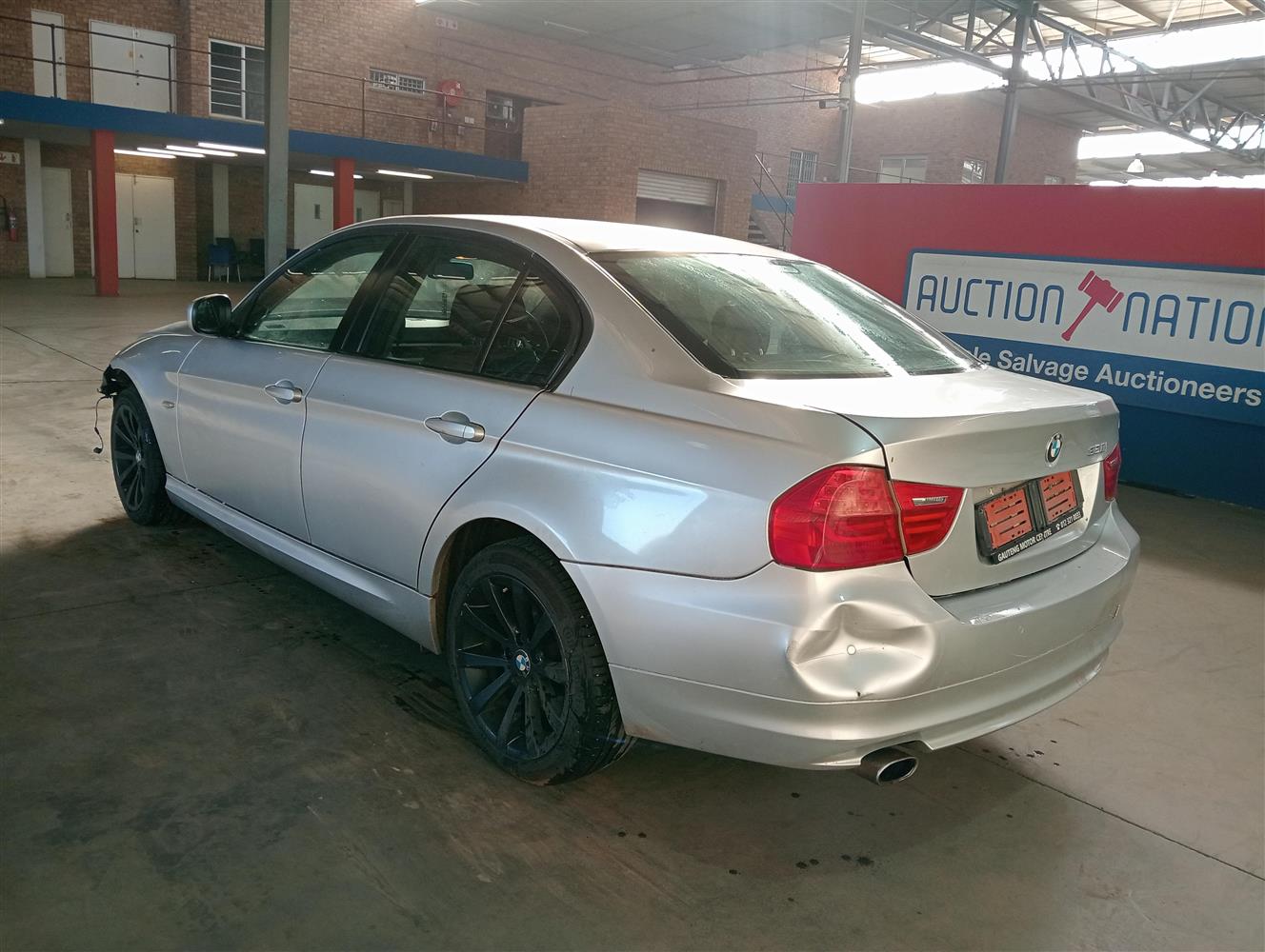 Auction Nation - BMW 320i