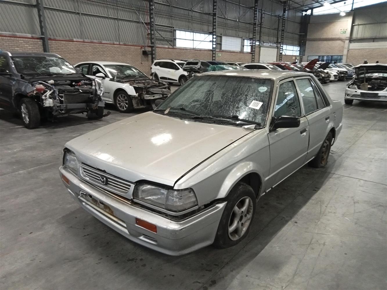 Auction Nation - MAZDA 323