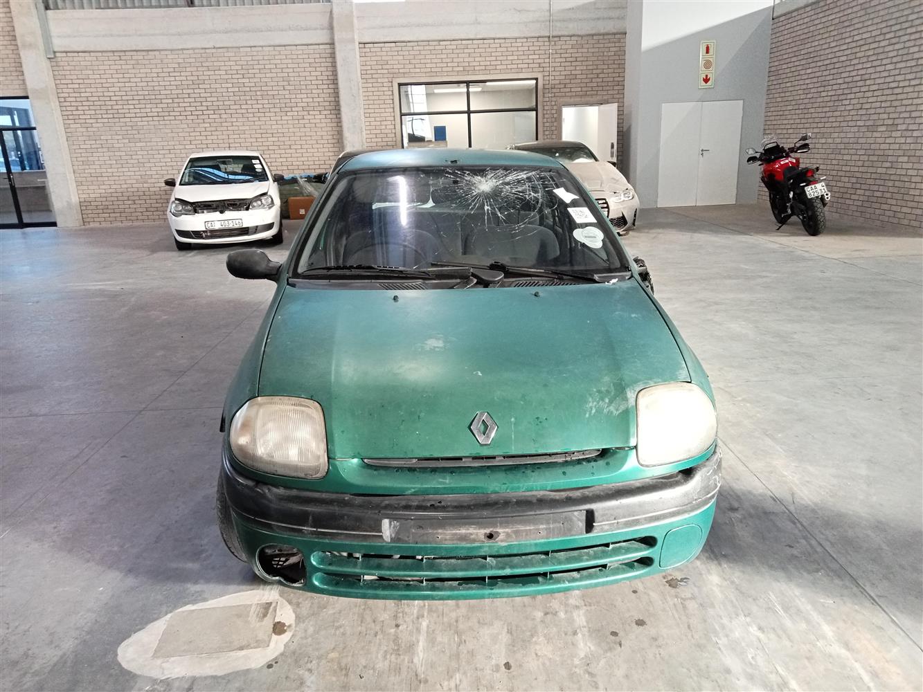 2001 RENAULT CLIO