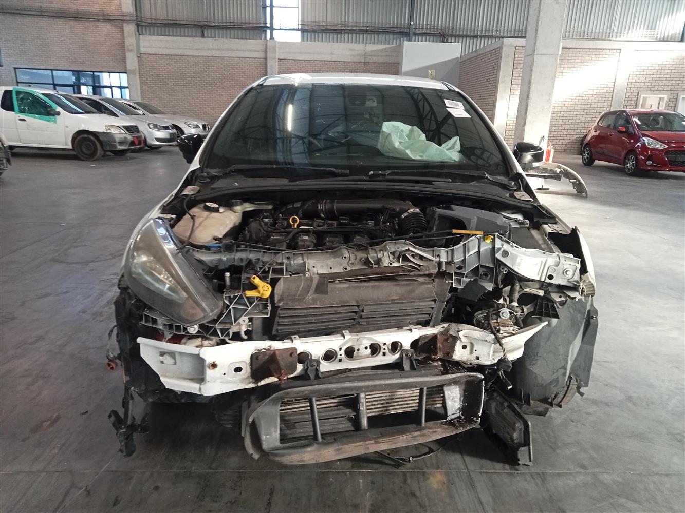 2016 FORD FOCUS