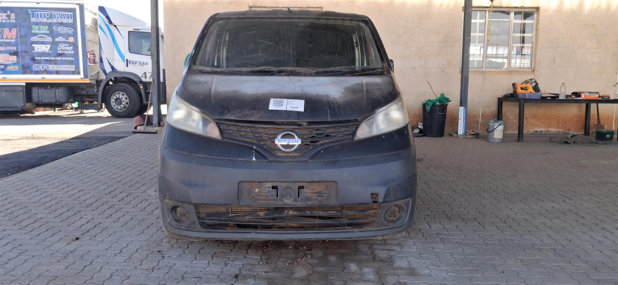 2014 NISSAN NV200