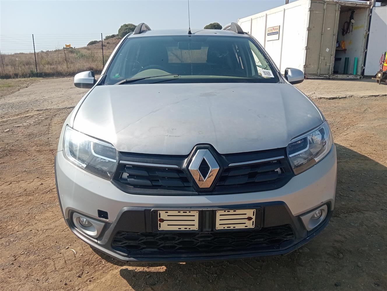 2015 RENAULT SANDERO 900T STEPWAY
