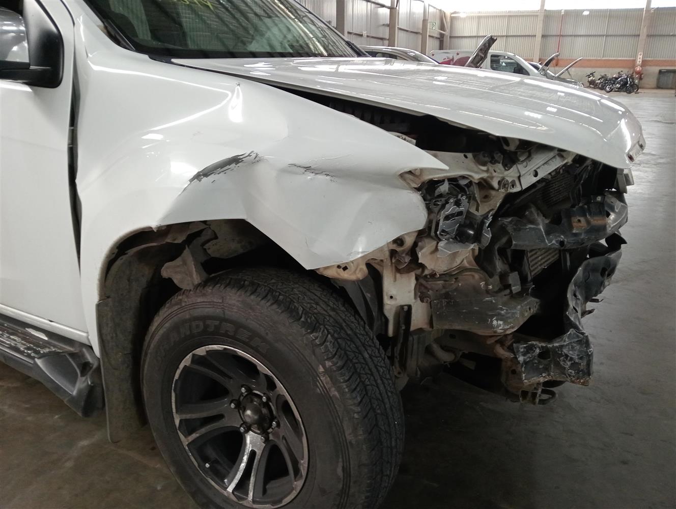 Auction Nation - ISUZU KB D-TEQ LX E/CAB P/U S/C