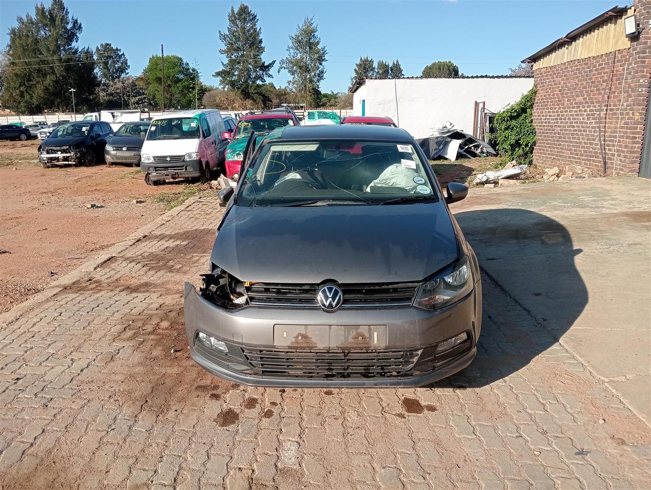 2023 VOLKSWAGEN POLO VIVO 1.4 COMFORTLINE (5DR)