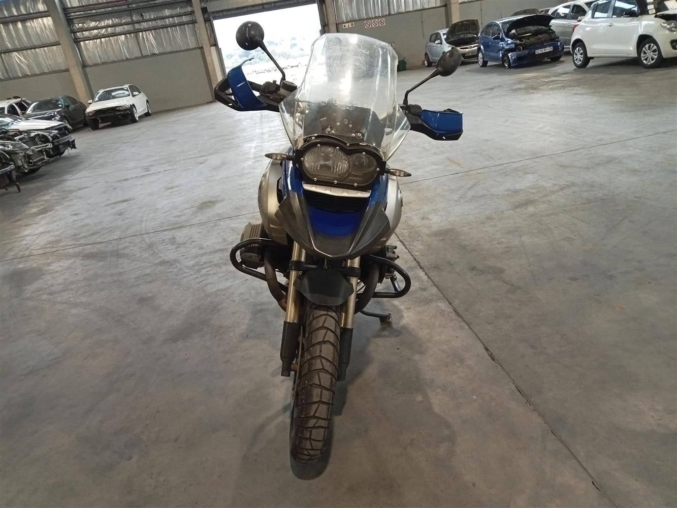 2009 BMW R SERIES