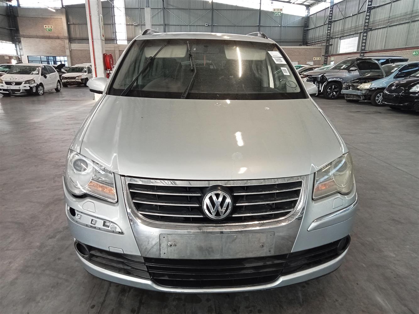 2009 VOLKSWAGEN TOURAN 1.9 TDi TRENDLINE