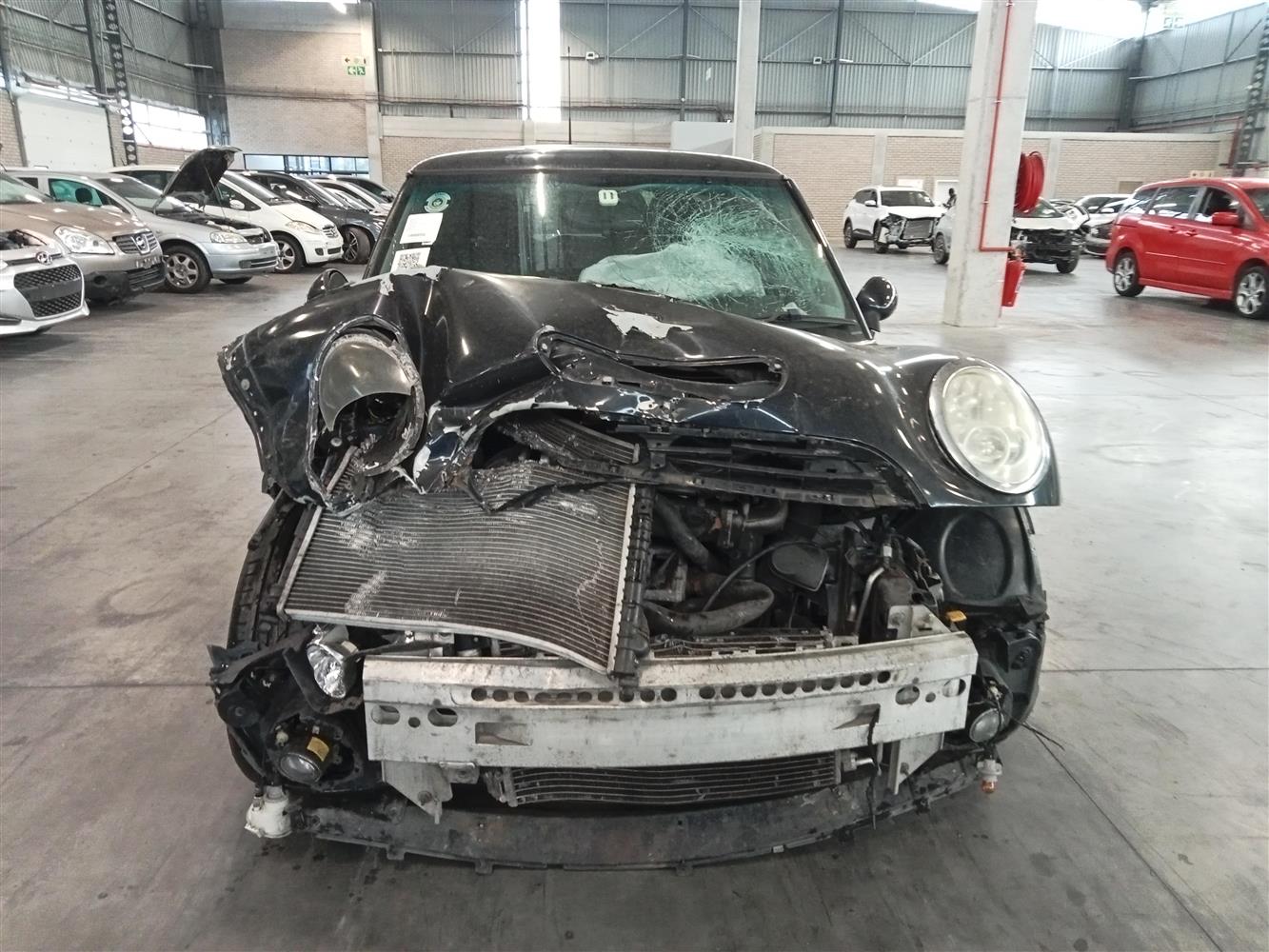 2006 MINI MINI
