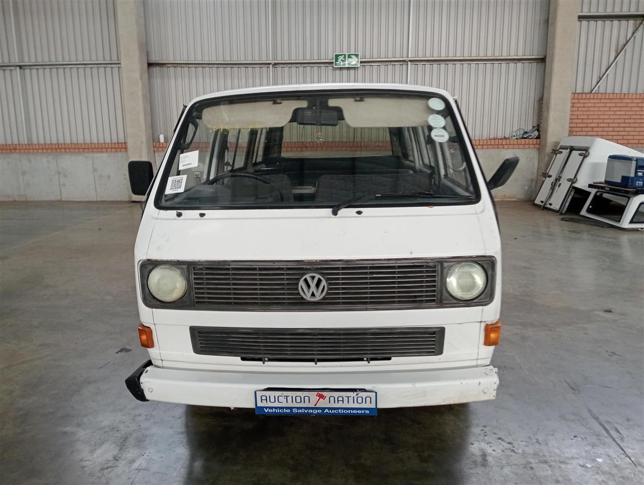 1990 VOLKSWAGEN KOMBI