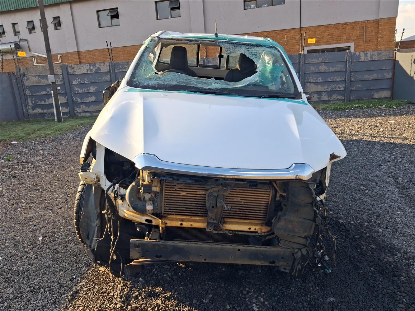 2023 TOYOTA HILUX 2.4 GD-6 RB RAIDER P/U S/C