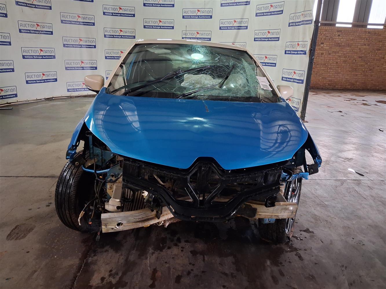 2015 RENAULT CAPTUR
