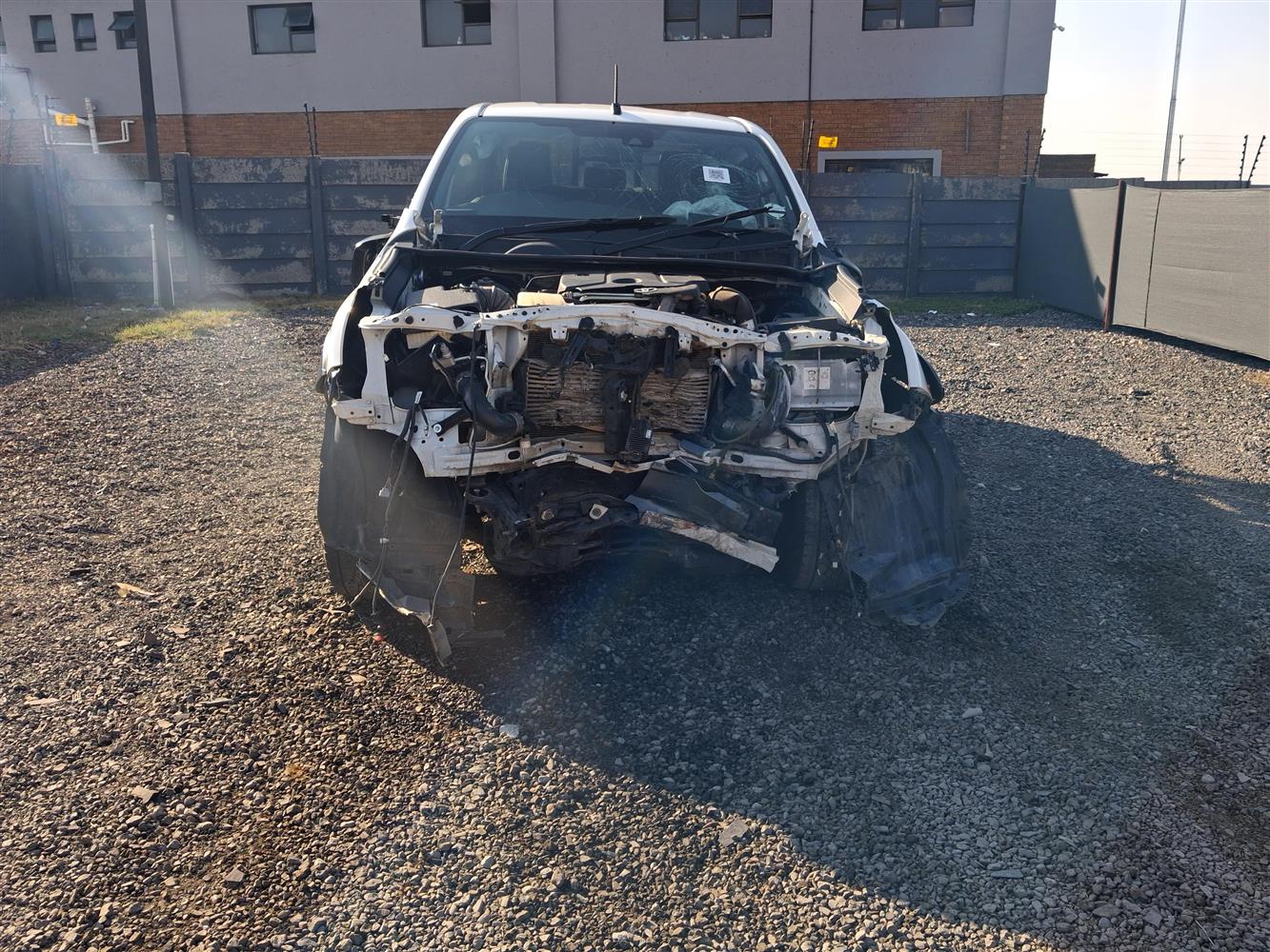 2025 TOYOTA HILUX 2.8 GD-6 RB LEGEND 4X4 A/T P/U D/C