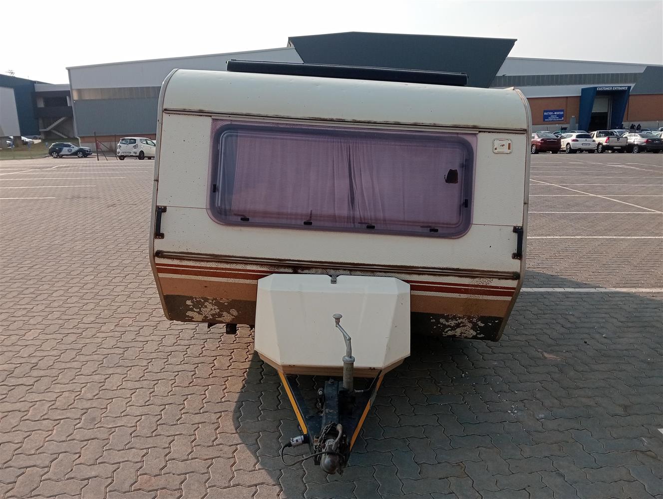1987 SPRITE CARAVAN OR CAMPING TRAILER