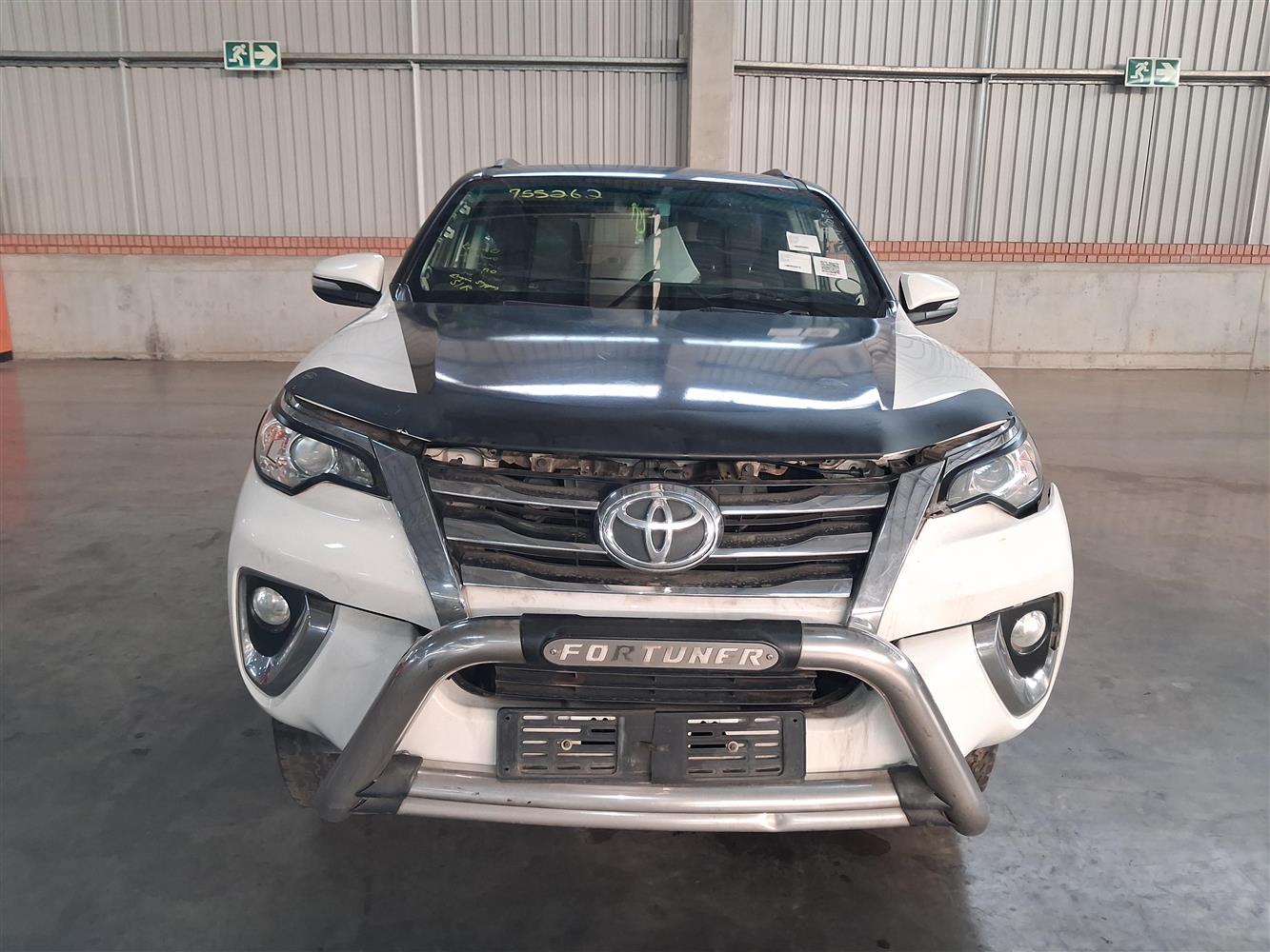 2017 TOYOTA FORTUNER 2.4GD-6 R/B A/T