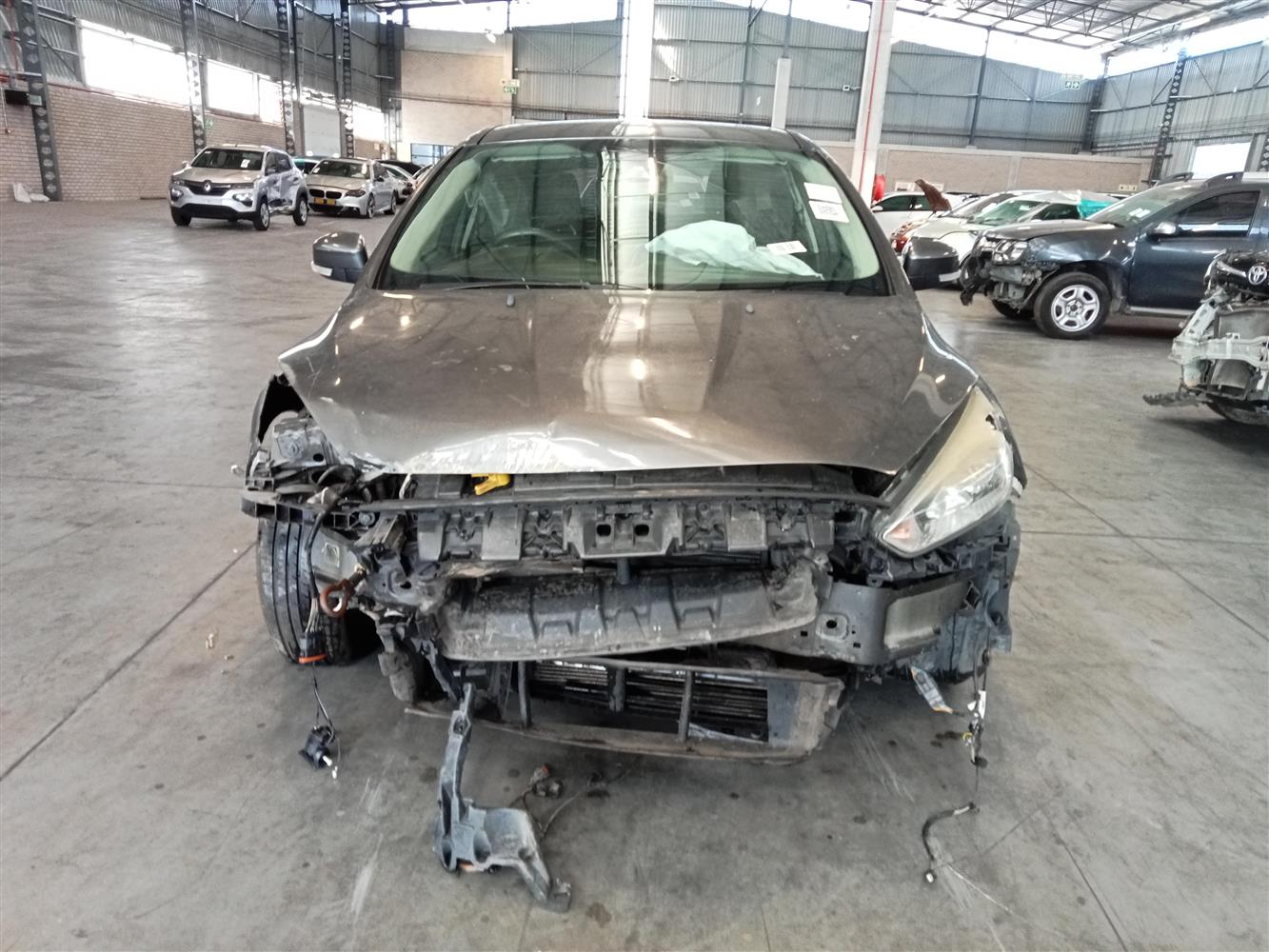 2016 FORD FOCUS 5Dr