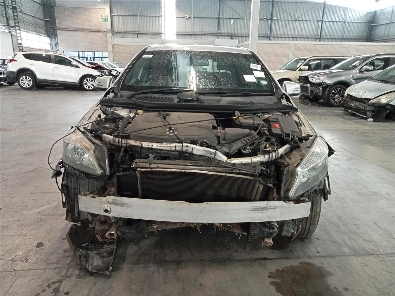 2018 MERCEDES BENZ A200