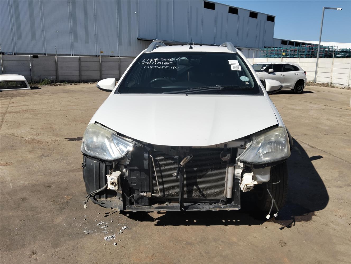2018 TOYOTA ETIOS CROSS 1.5 Xs 5Dr