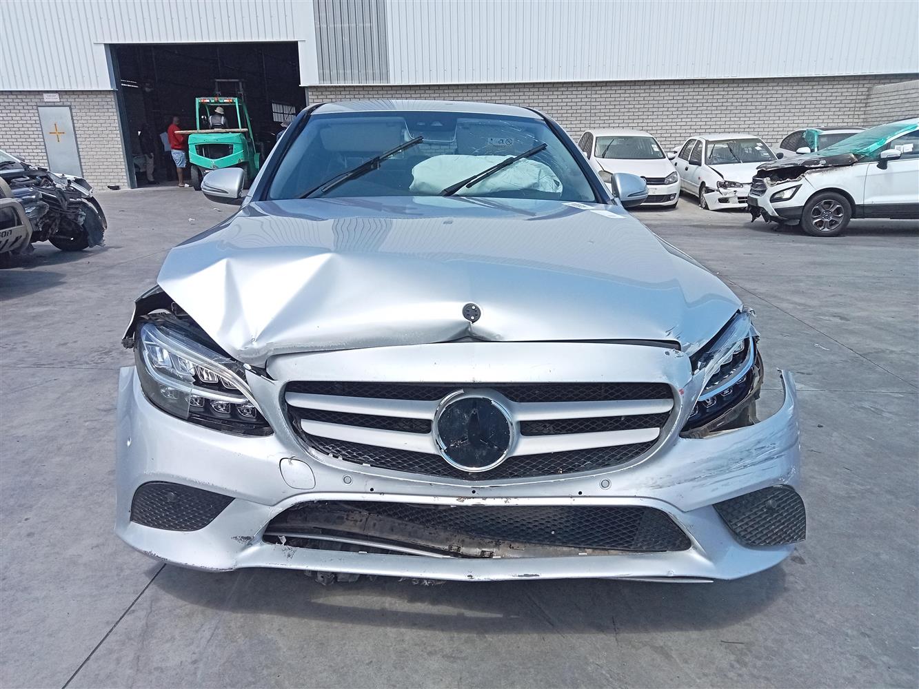 2018 MERCEDESBENZ C180 AT