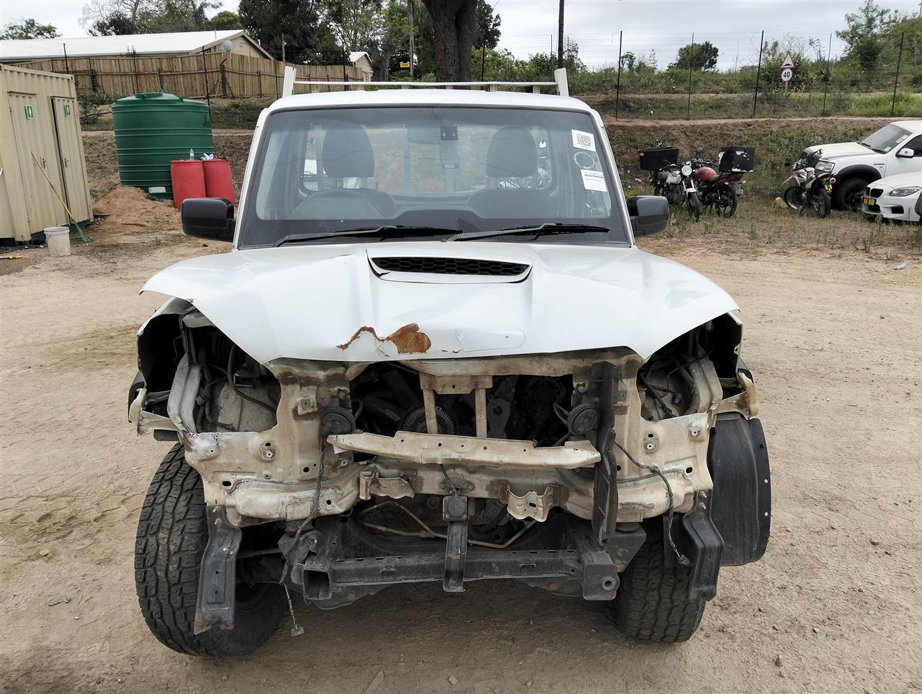 2022 MAHINDRA PIK UP