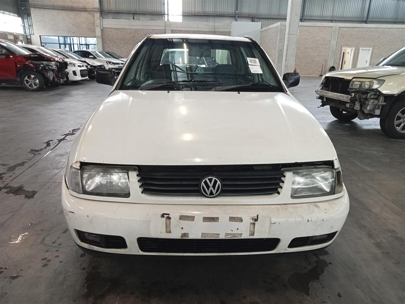 1998 VOLKSWAGEN POLO PLAYA 1.4