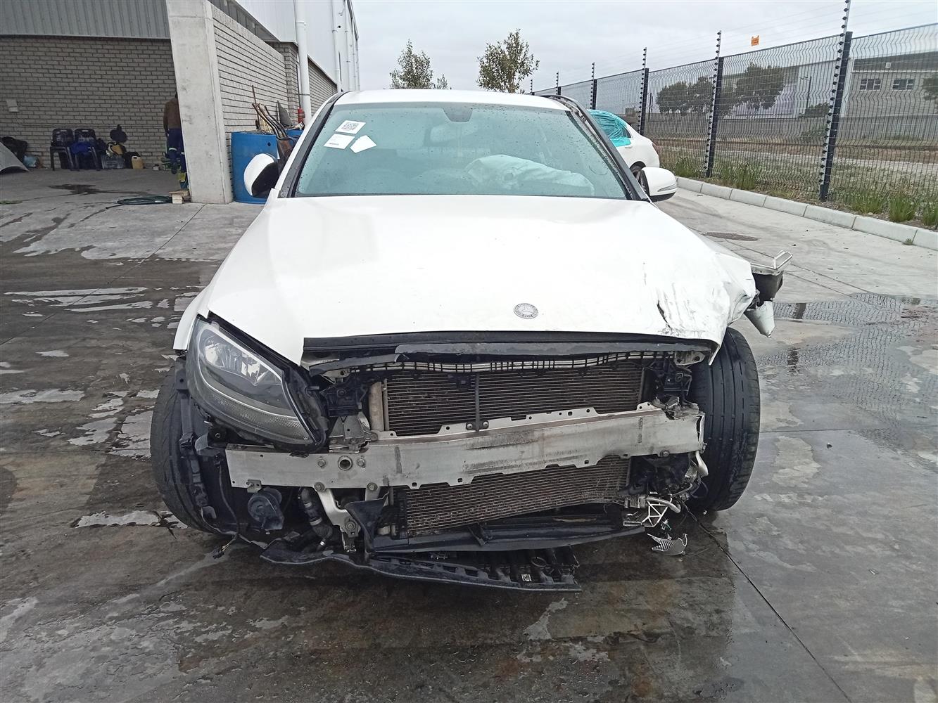 2014 MERCEDES-BENZ C180