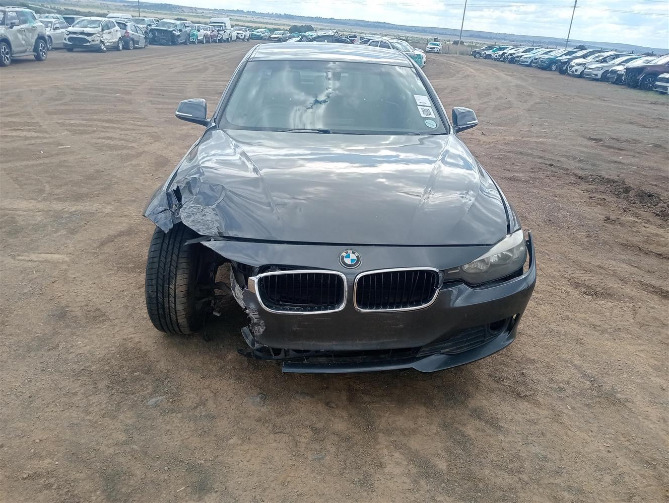 2014 BMW 316i (F30)
