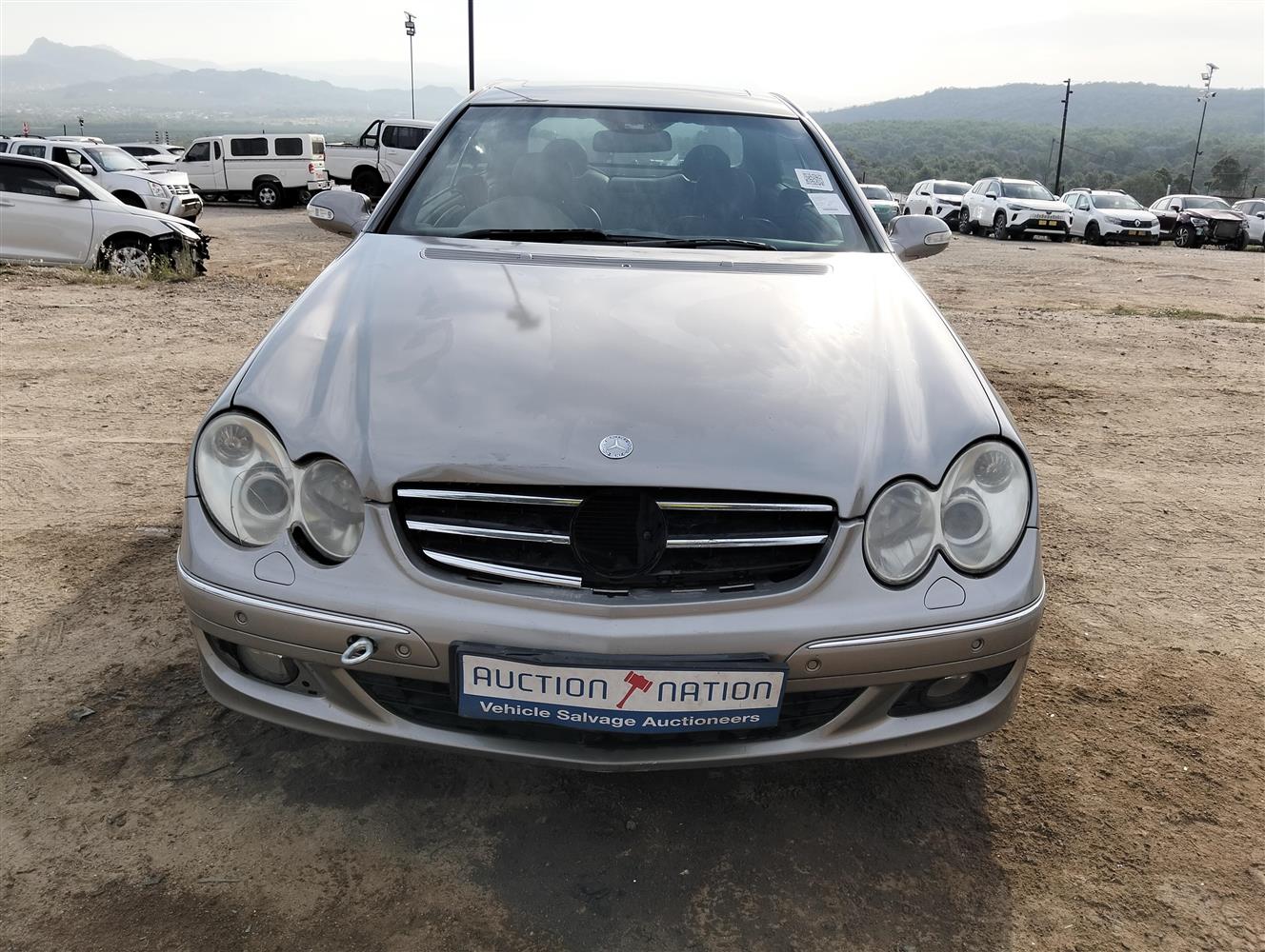 2005 MERCEDES-BENZ C209
